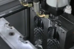 bottle blow molding machine
